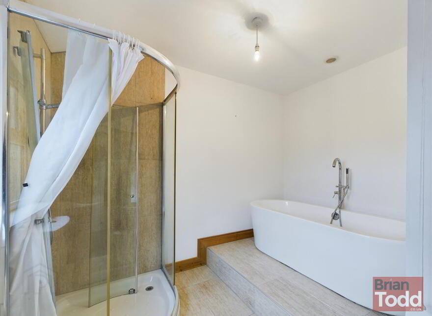 43 Belfast Road, Whitehead, BT38 9SP