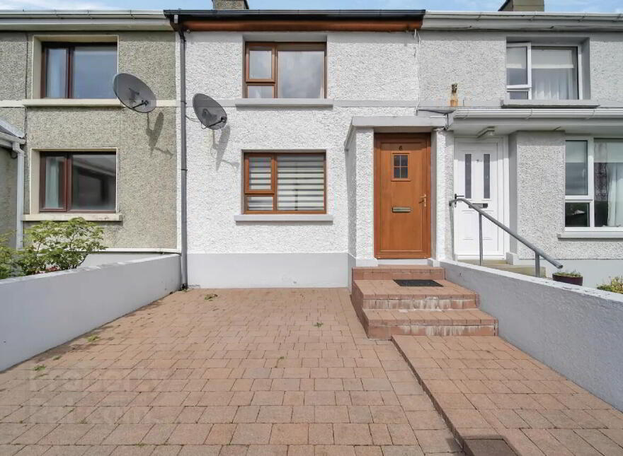 6 Knocknamona Terrace, Letterkenny, F92P97N photo