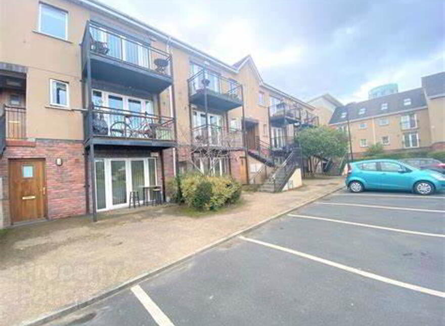 Melville Square, Finglas, Dublin, D11 photo