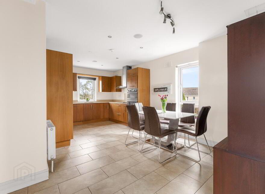 5 An Toilean, Craanford, Gorey, Y25E430