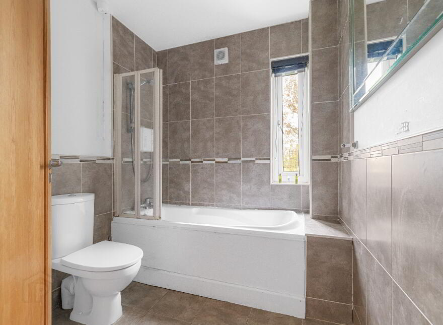 5 An Toilean, Craanford, Gorey, Y25E430