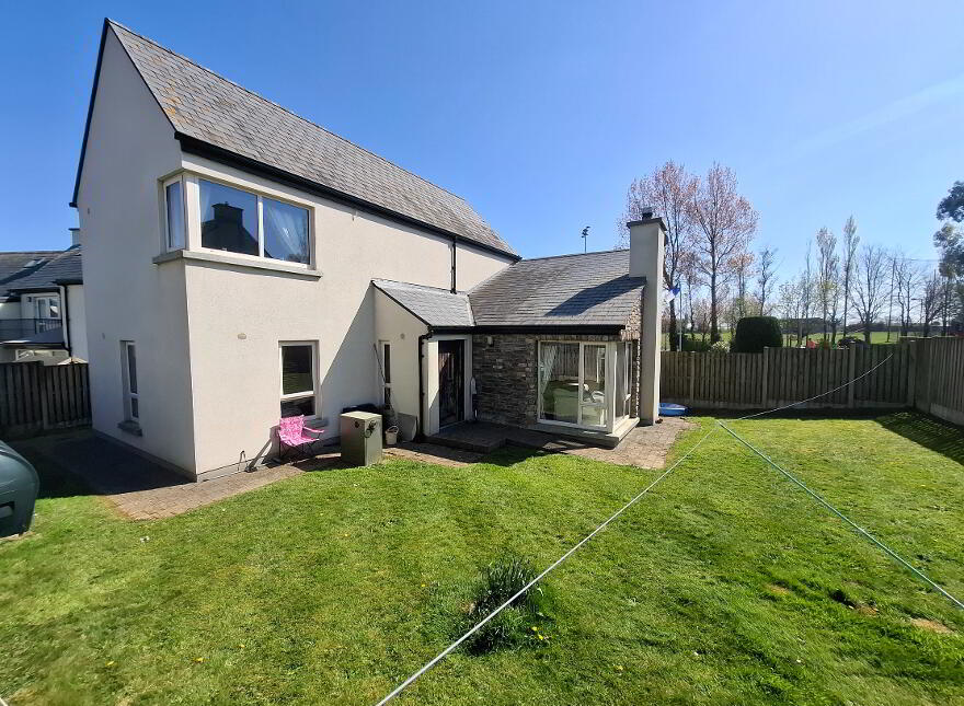 5 An Toilean, Craanford, Gorey, Y25E430