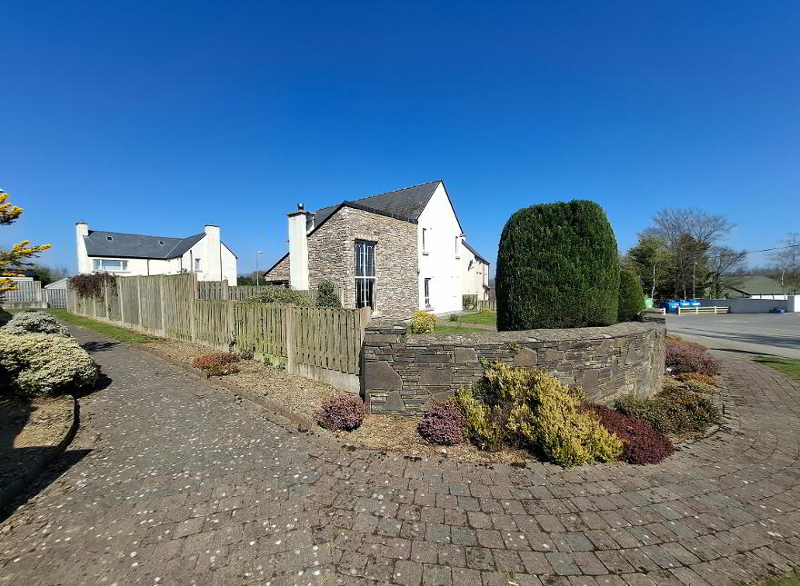 5 An Toilean, Craanford, Gorey, Y25E430
