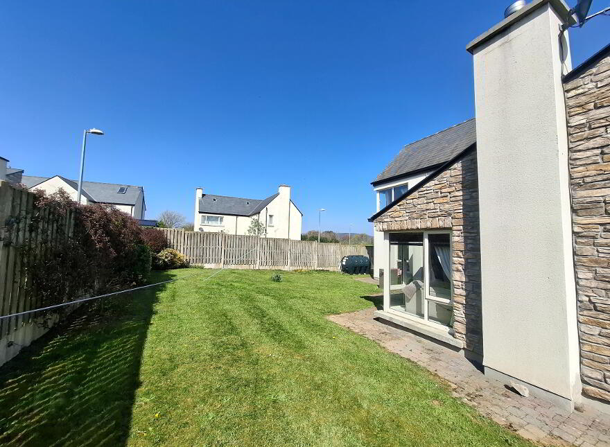 5 An Toilean, Craanford, Gorey, Y25E430