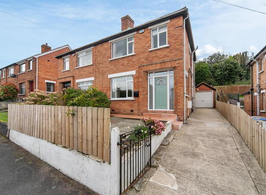 133 Knockbreda Park, Rosetta, Belfast, BT6 0HE