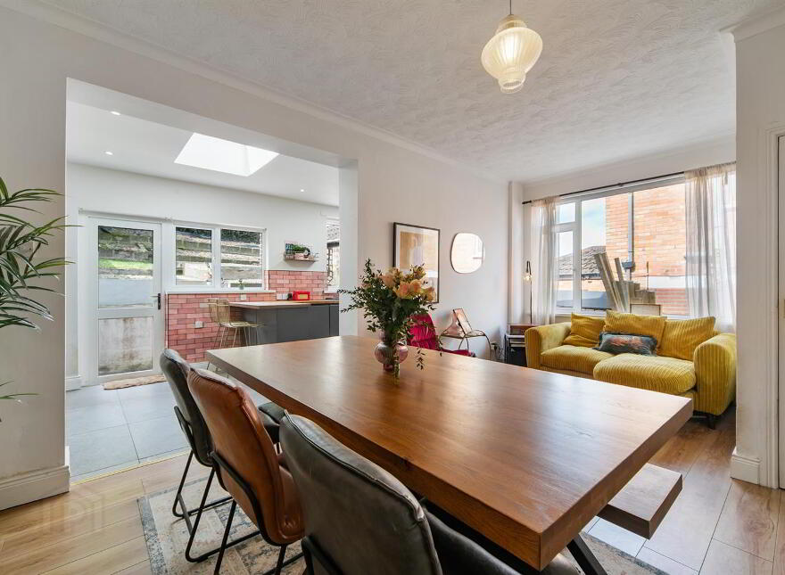133 Knockbreda Park, Rosetta, Belfast, BT6 0HE