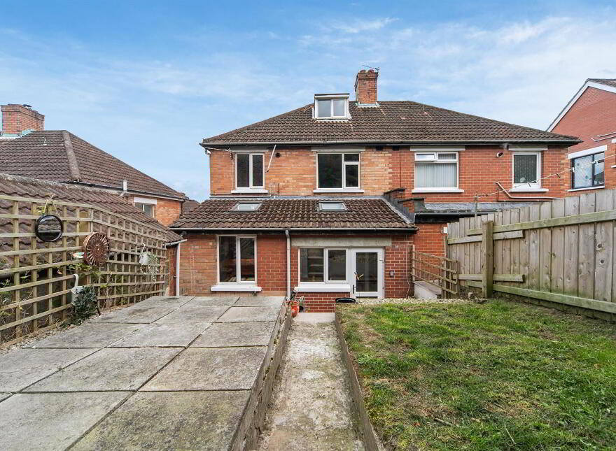 133 Knockbreda Park, Rosetta, Belfast, BT6 0HE