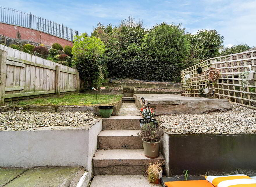 133 Knockbreda Park, Rosetta, Belfast, BT6 0HE