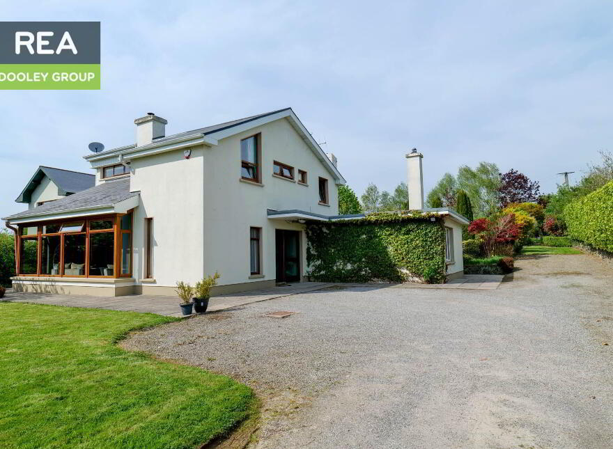 Smiths Road, Charleville, P56AK24 photo