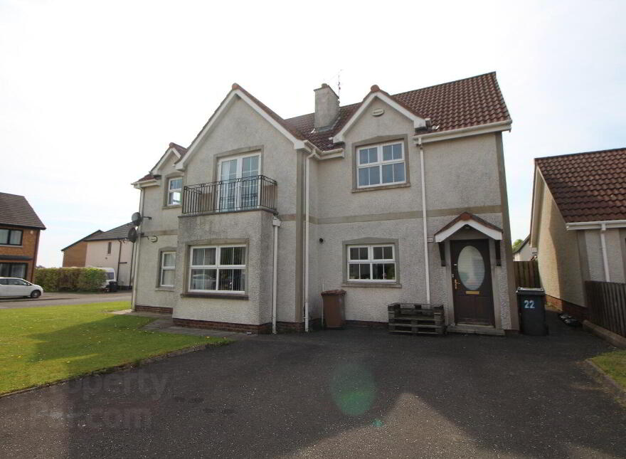 22 Bashfordsland, Carrickfergus, BT38 9TH photo