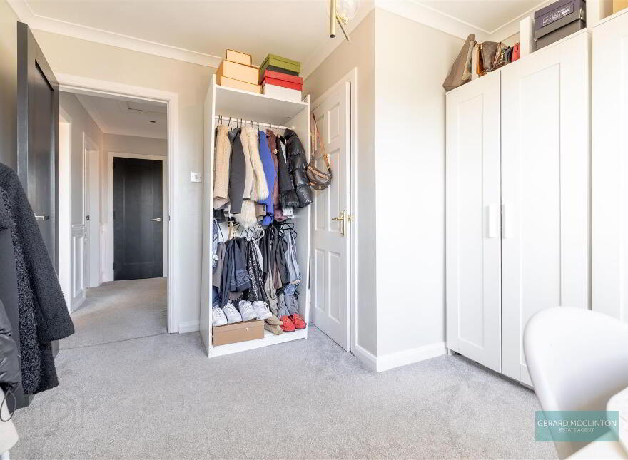 8 Highfields Close, Lisburn, BT28 3GL