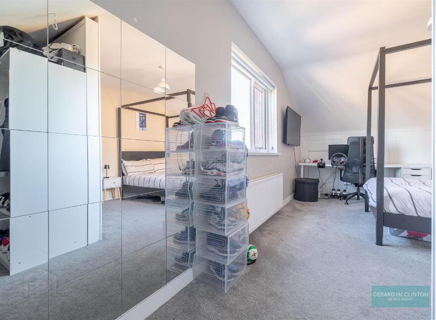 8 Highfields Close, Lisburn, BT28 3GL