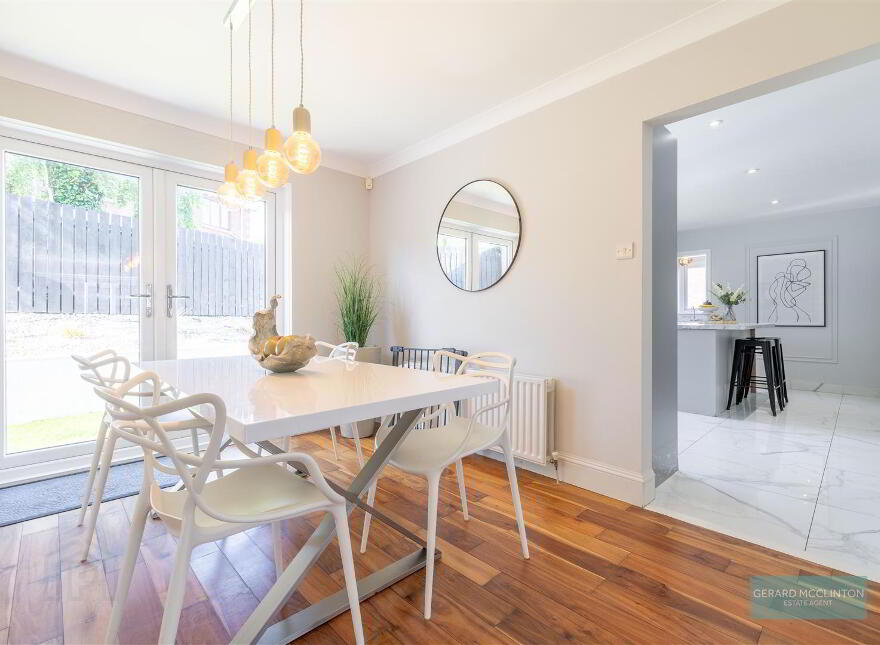 8 Highfields Close, Lisburn, BT28 3GL