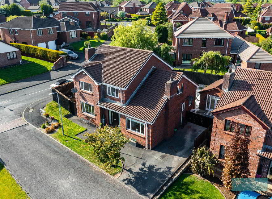 8 Highfields Close, Lisburn, BT28 3GL