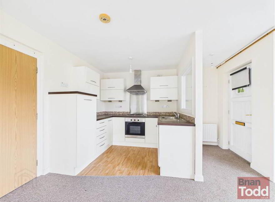 Mounthill Manor, Raloo, Larne, BT40 3FB