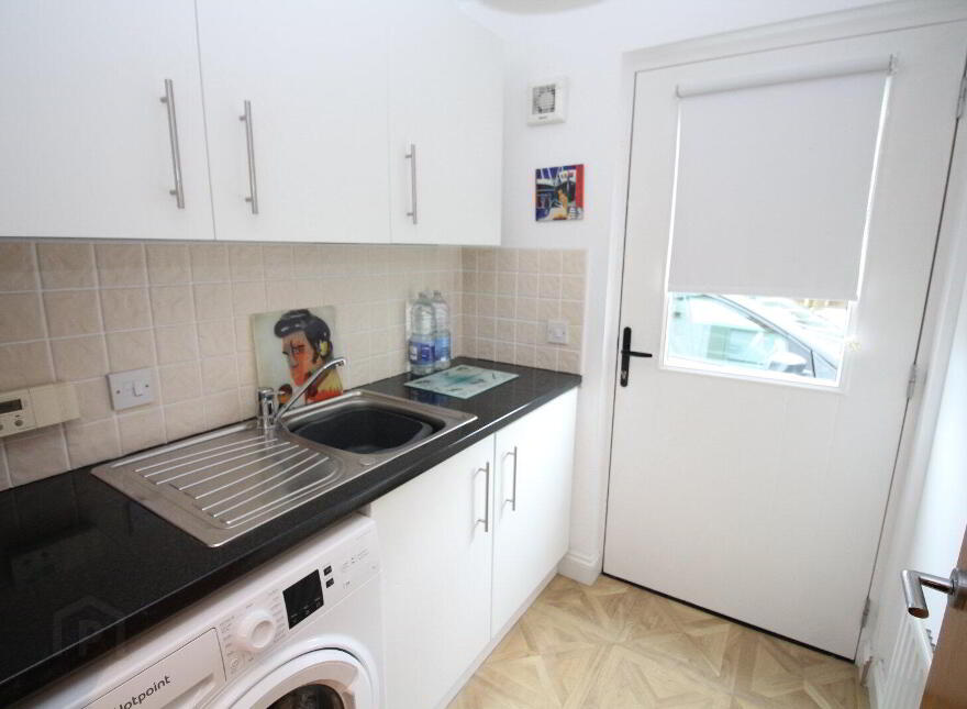 31 Forthill, Ballycarry, Carrickfergus, BT38 9GU