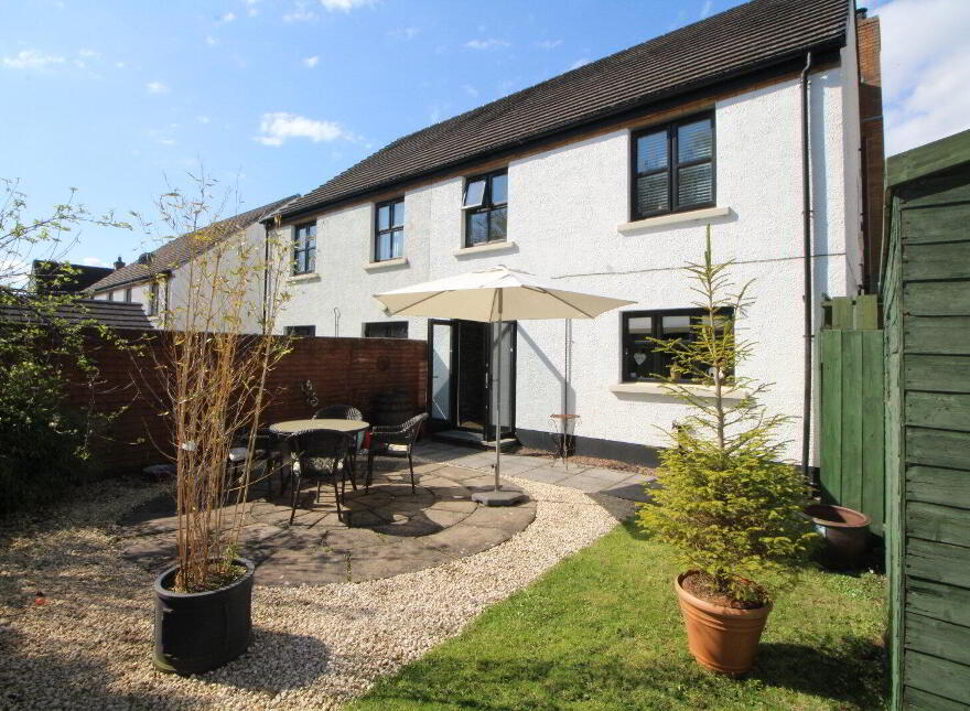31 Forthill, Ballycarry, Carrickfergus, BT38 9GU