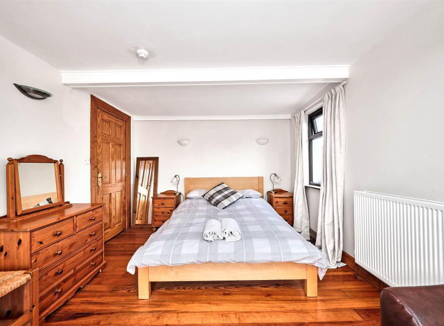 99 Coleraine Road, Portrush, BT56 8HM