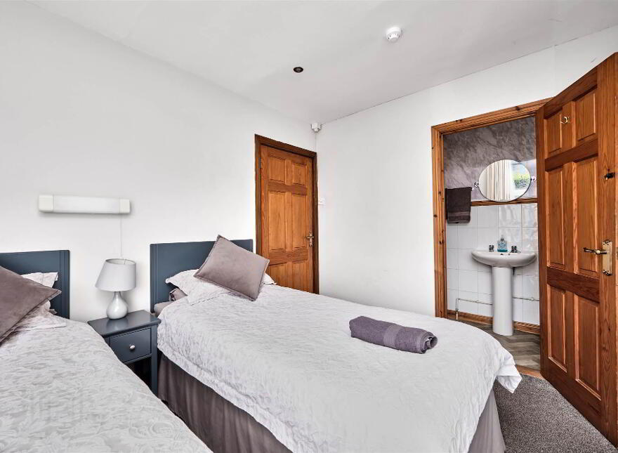 99 Coleraine Road, Portrush, BT56 8HM