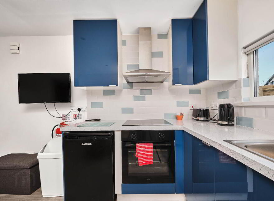 99 Coleraine Road, Portrush, BT56 8HM