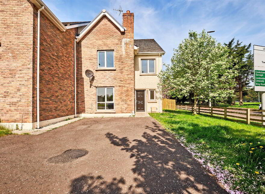 1 Rugby Road, Coleraine, BT52 1XR photo