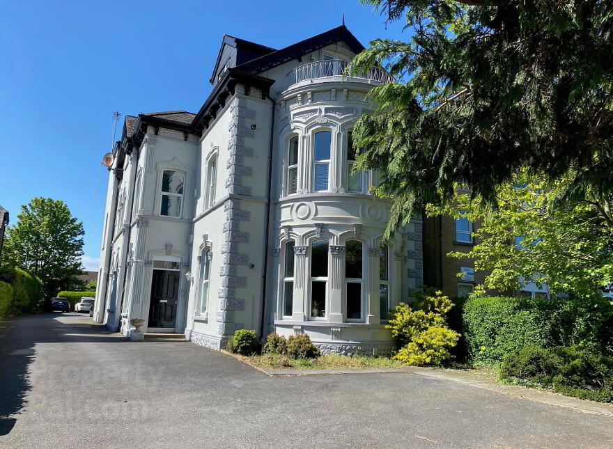 Apt 6, 23 Knock Road, Belfast, BT5 6LA photo