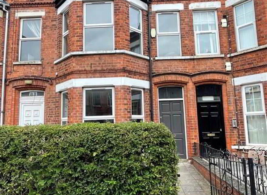 81 Malone Avenue, Belfast, BT9 6EP photo
