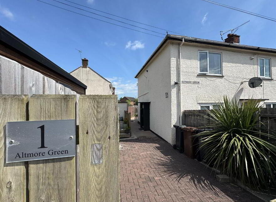 1 Altmore Green, Rathcoole, Newtownabbey, BT37 9AX photo