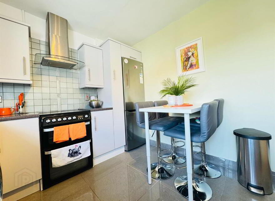 1 Altmore Green, Rathcoole, Newtownabbey, BT37 9AX