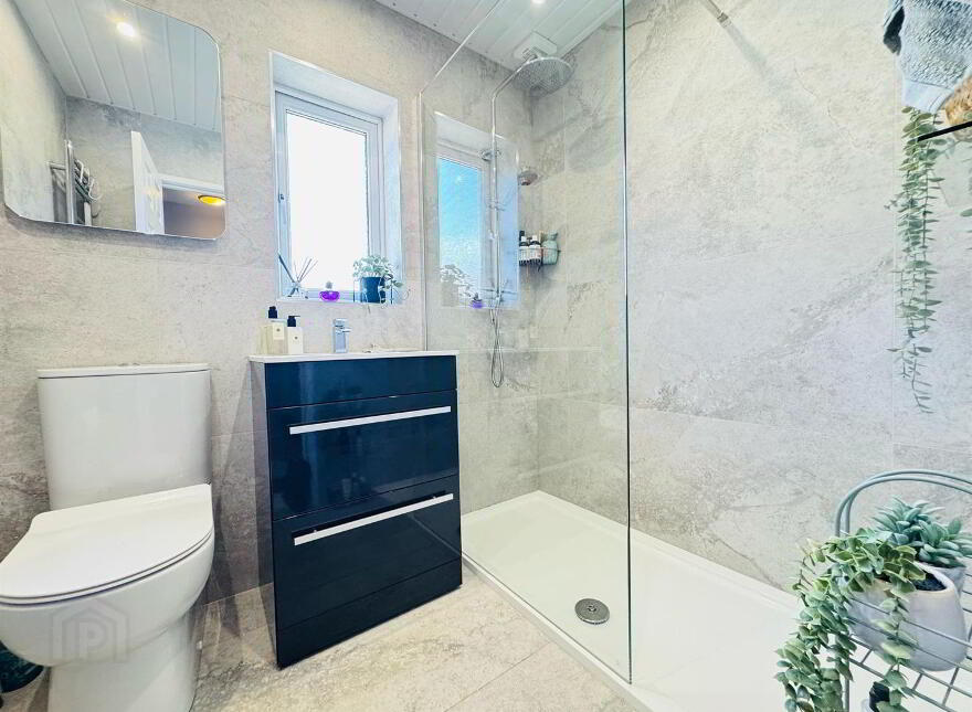 1 Altmore Green, Rathcoole, Newtownabbey, BT37 9AX