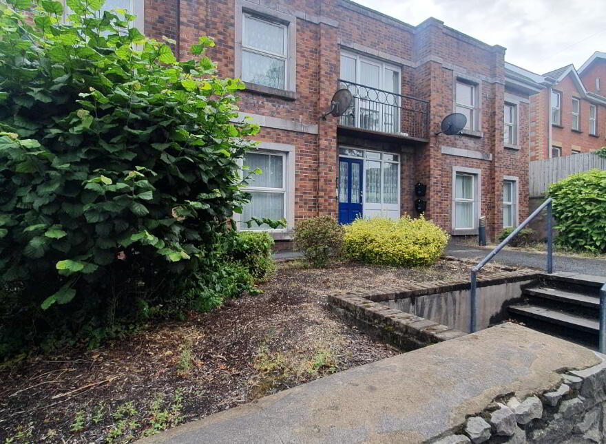 6 1 Langs Court, Newry Road, Armagh, BT60 1EF photo