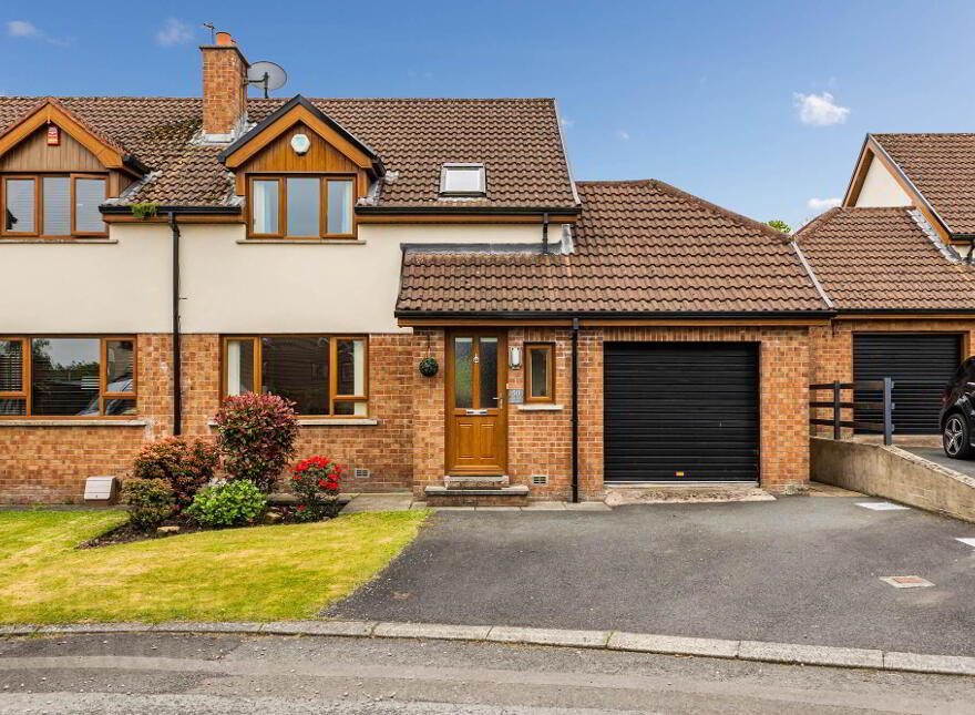 50 Old Mill Heights, Hillsborough, BT26 6RF photo