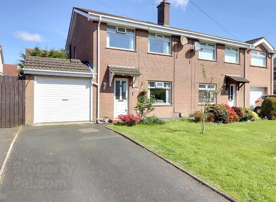 10 Audleys Park, Newtownards, BT23 8UA photo