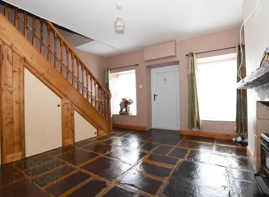 118 Main Street, Greyabbey, Newtownards, BT22 2NG photo