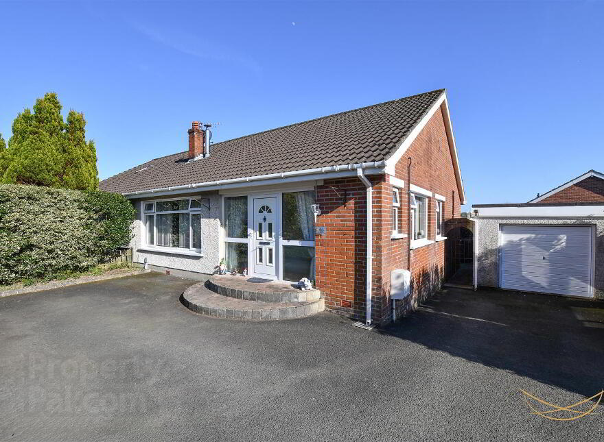 4 Grange Valley Grove, Ballyclare, BT39 9HQ photo