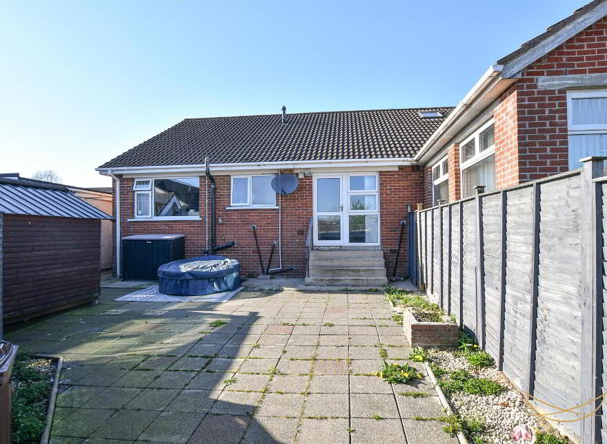 4 Grange Valley Grove, Ballyclare, BT39 9HQ