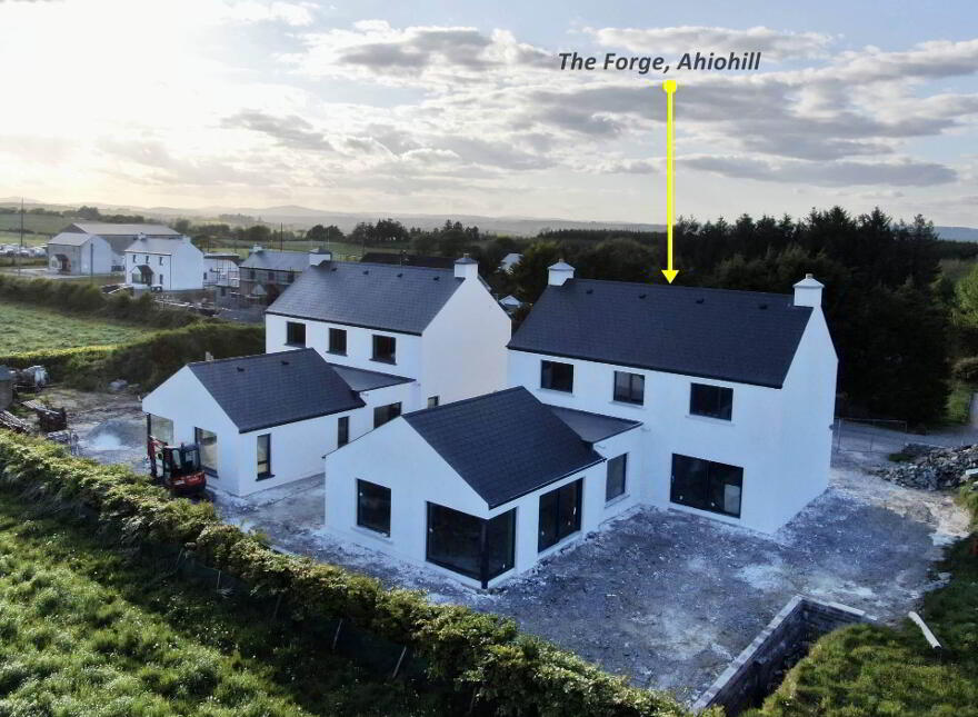 2 The Forge, Ahiohill, P47EK51