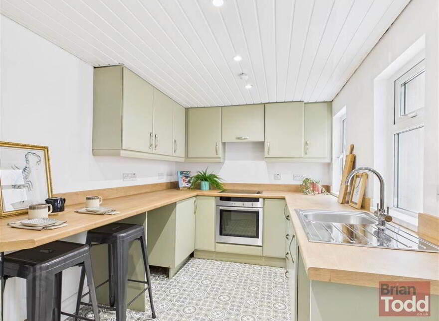 Old Glenarm Road, Larne, BT40 1NQ