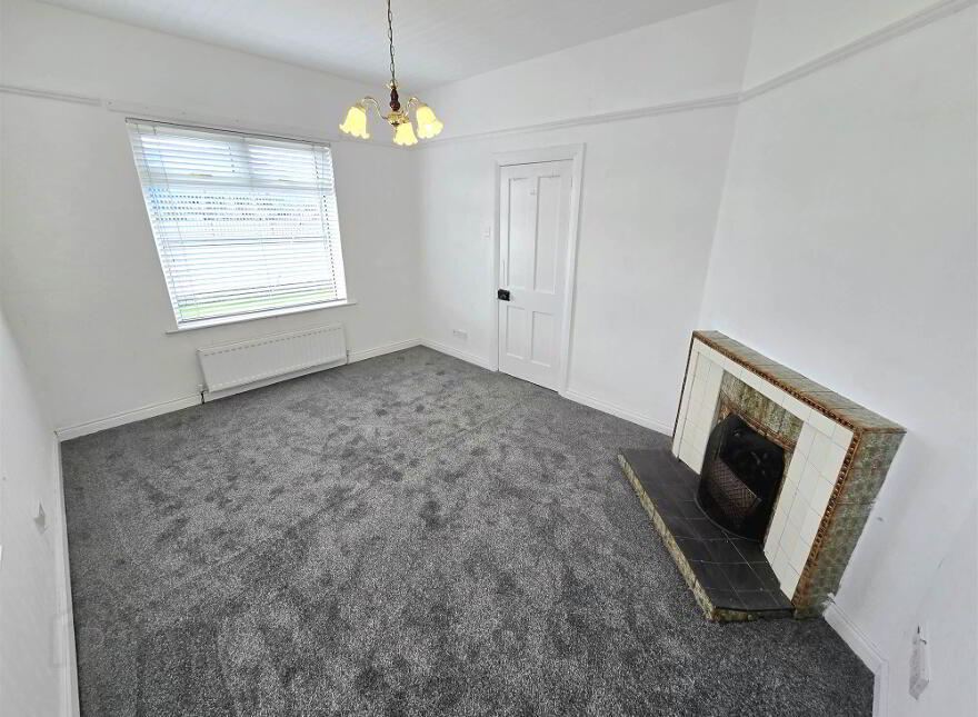 52 Ballinderry Road, Lisburn, BT28 2SA