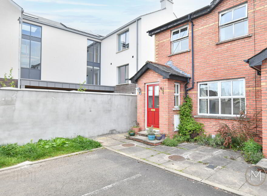 11 Riverside Mews, Antrim, BT41 4DX
