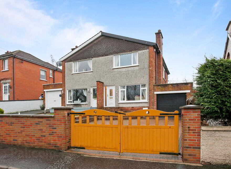 1055 Upper Newtownards Road, Dundonald, Belfast, BT16 2RW photo