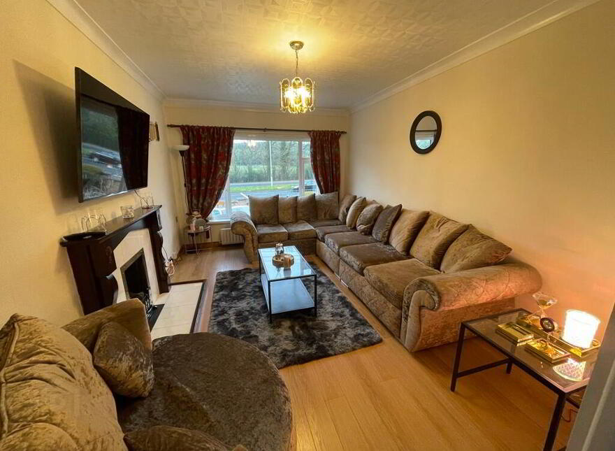 1055 Upper Newtownards Road, Dundonald, Belfast, BT16 2RW