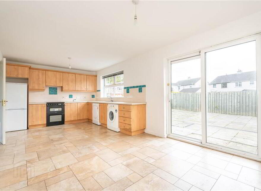 12 Fenaghy Heights, Ballymena, BT42 1JR
