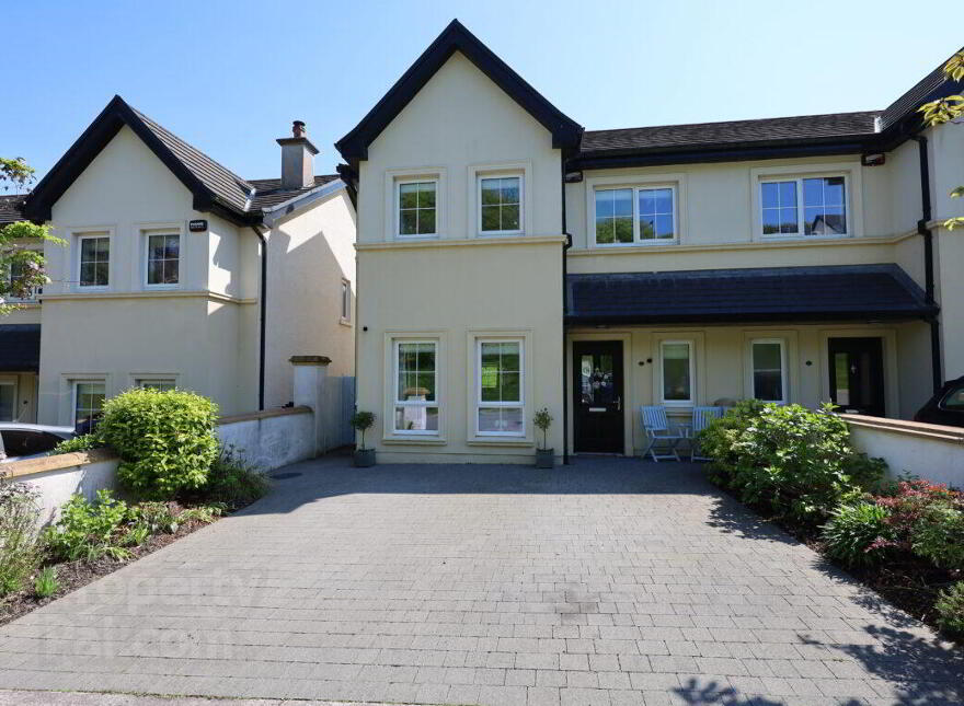 92 Drake's Point, Crosshaven, P43A667 photo