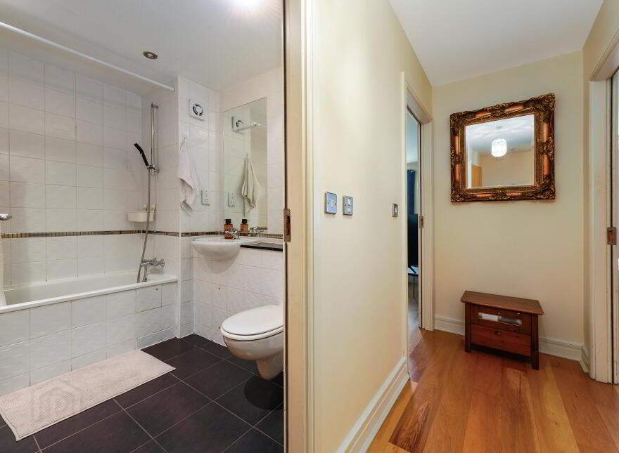 70 The Crescent, Carrickmines Manor, Carrickmines, Dublin, D18WC93