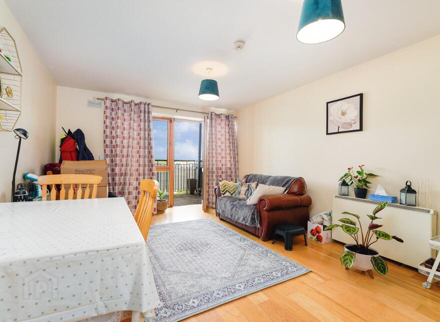 70 The Crescent, Carrickmines Manor, Carrickmines, Dublin, D18WC93