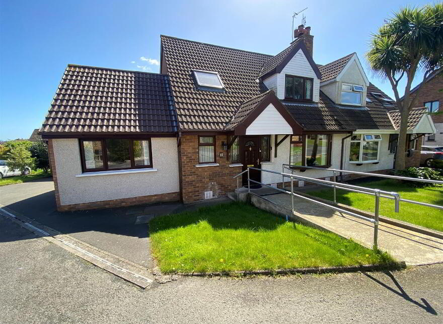 11 Bexley Drive, Bangor, BT19 7ZQ photo