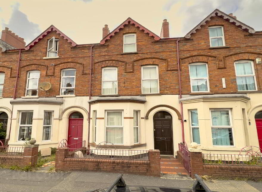 109 Agincourt Avenue, Belfast, BT7 1QD photo