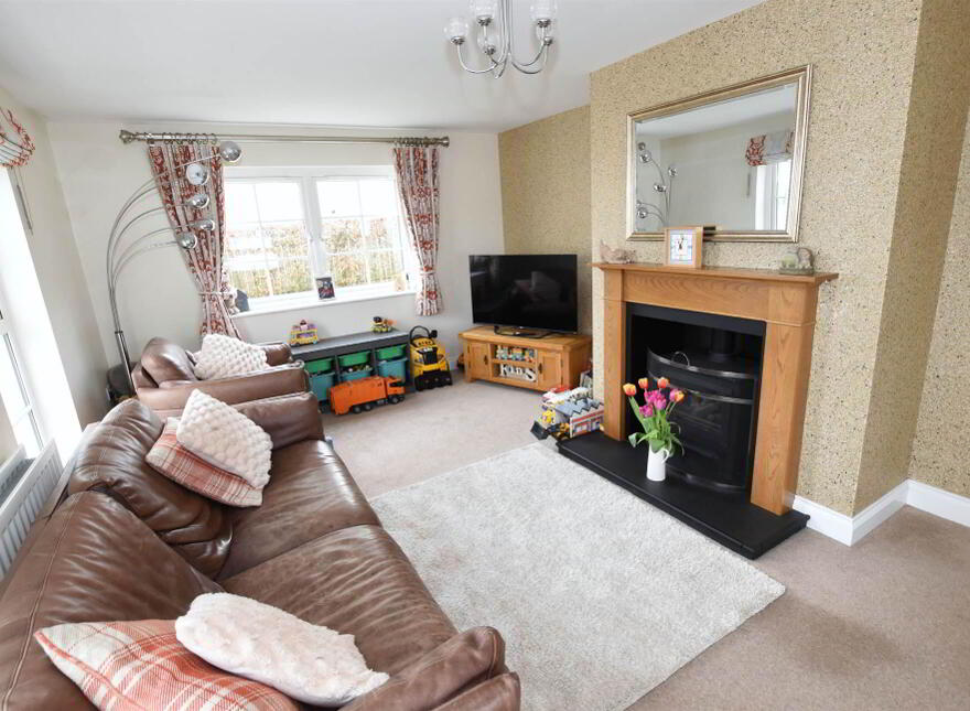 14 Tullynagardy Avenue, Newtownards, BT23 4ZE