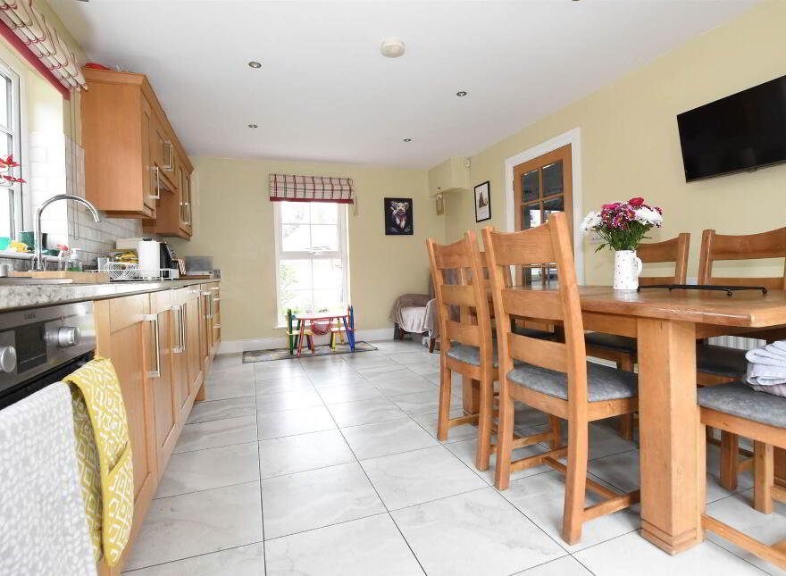 14 Tullynagardy Avenue, Newtownards, BT23 4ZE